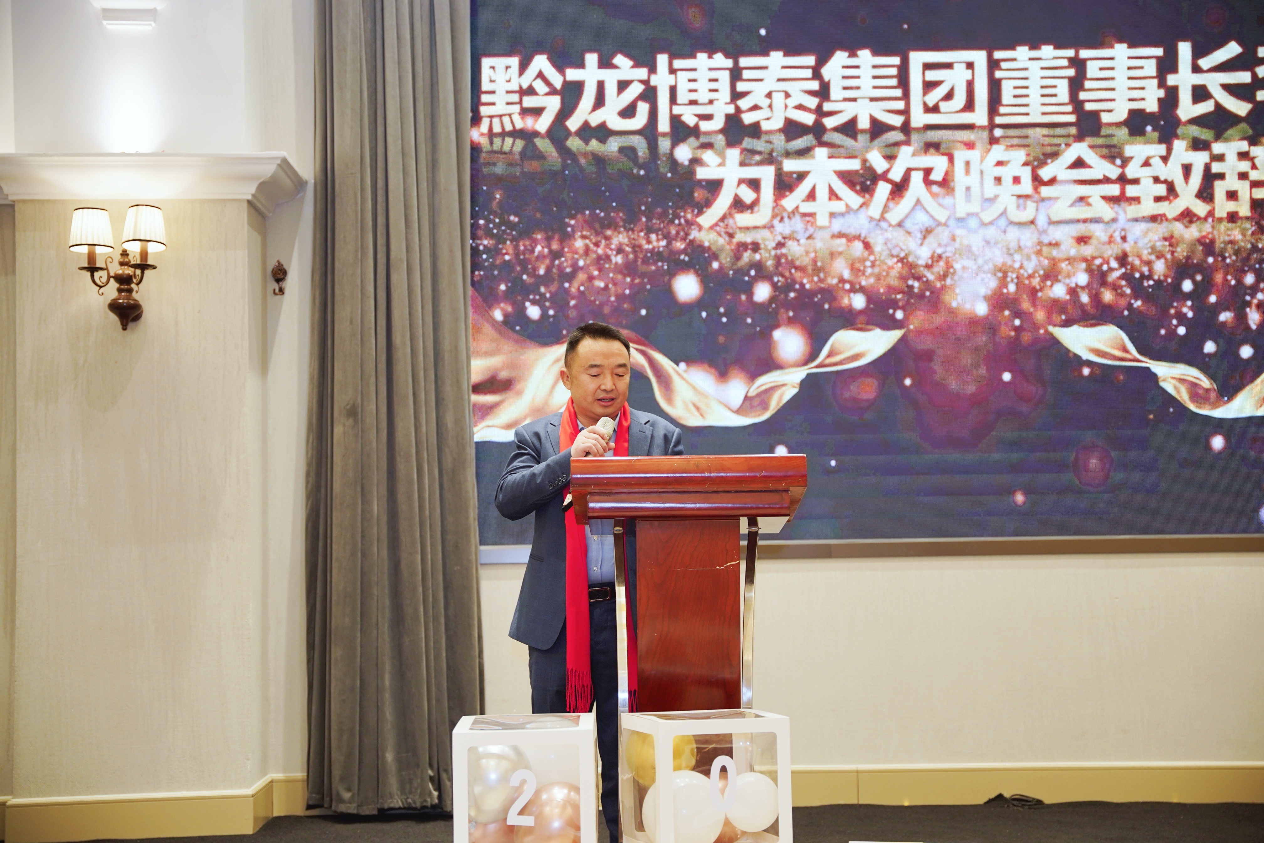 1643357825351640.jpg 504d4a974be5633b958005c86ab2d25.jpg