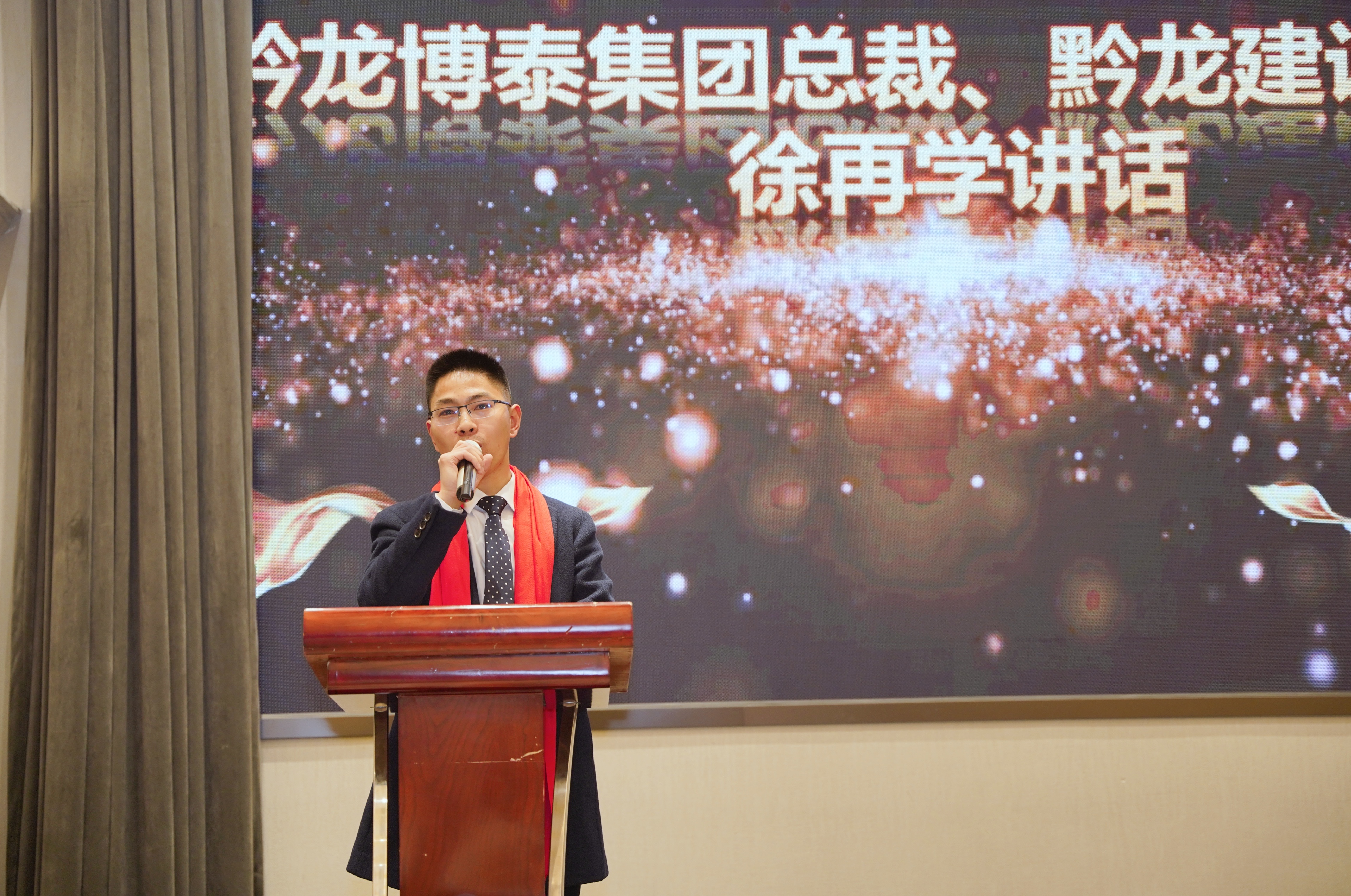 1643358937942595.jpg 21e7912aa7cc63601f6722c0fbe37b5.jpg